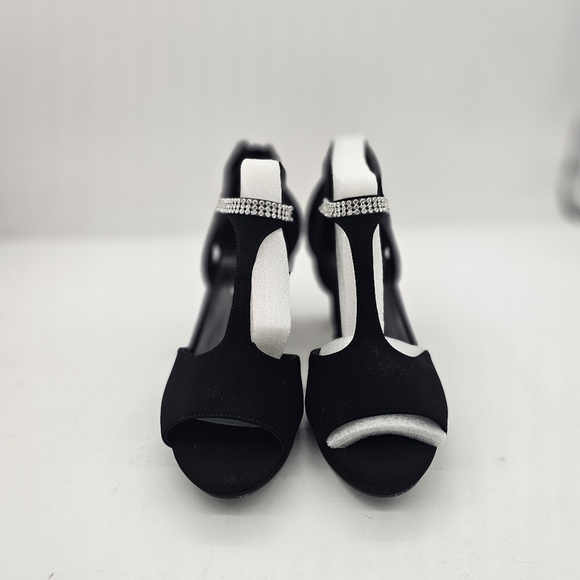 Easy Street Black Lamy Embellished Heeled Sandals Size 9 - Picture 4 of 9